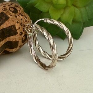 Elegant Sterling Silver 925 Twisted 1”Hoop Earrings